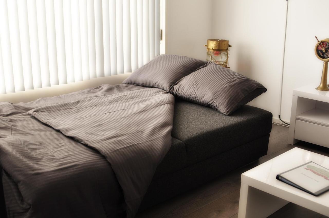 Zicht Op Zee Bed & Breakfast Urk Bagian luar foto
