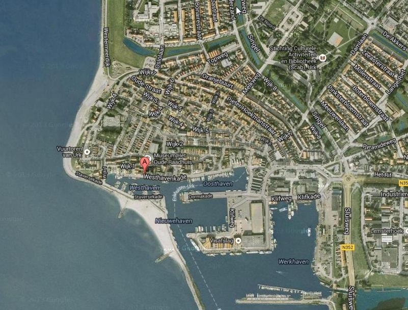 Zicht Op Zee Bed & Breakfast Urk Bagian luar foto