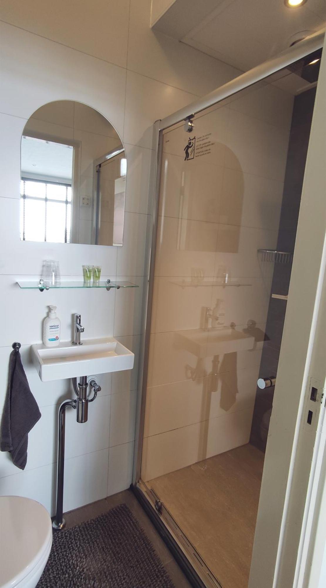 Zicht Op Zee Bed & Breakfast Urk Bagian luar foto
