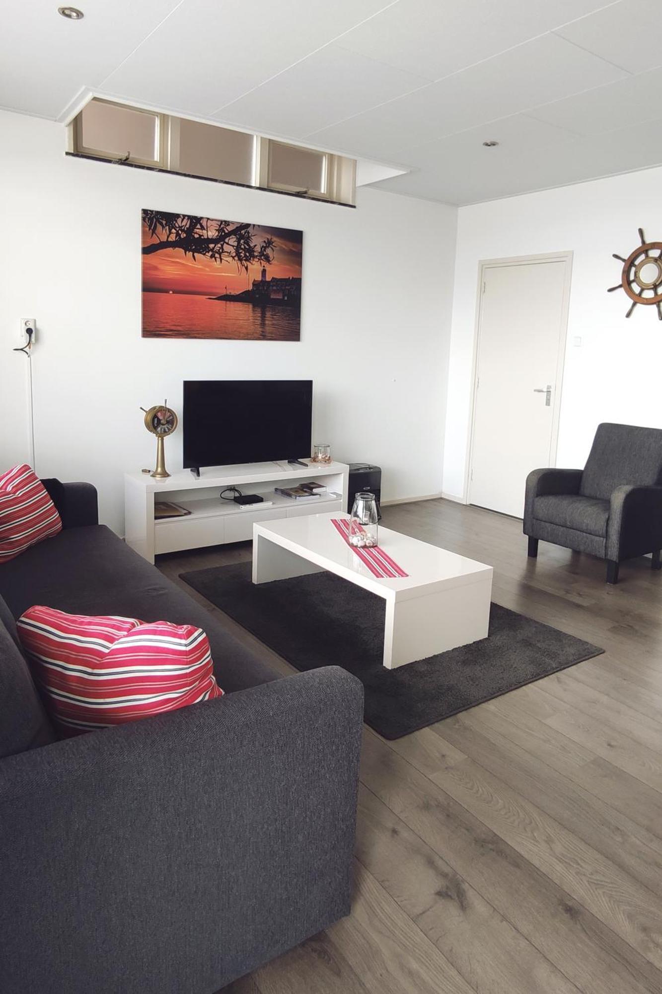 Zicht Op Zee Bed & Breakfast Urk Bagian luar foto